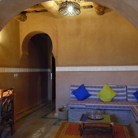 Kasbah Hotel Ait Omar Nkob Bagian luar foto
